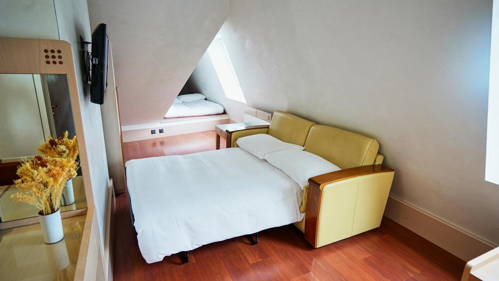 Hotel Real Nyon By Happyculture Εξωτερικό φωτογραφία